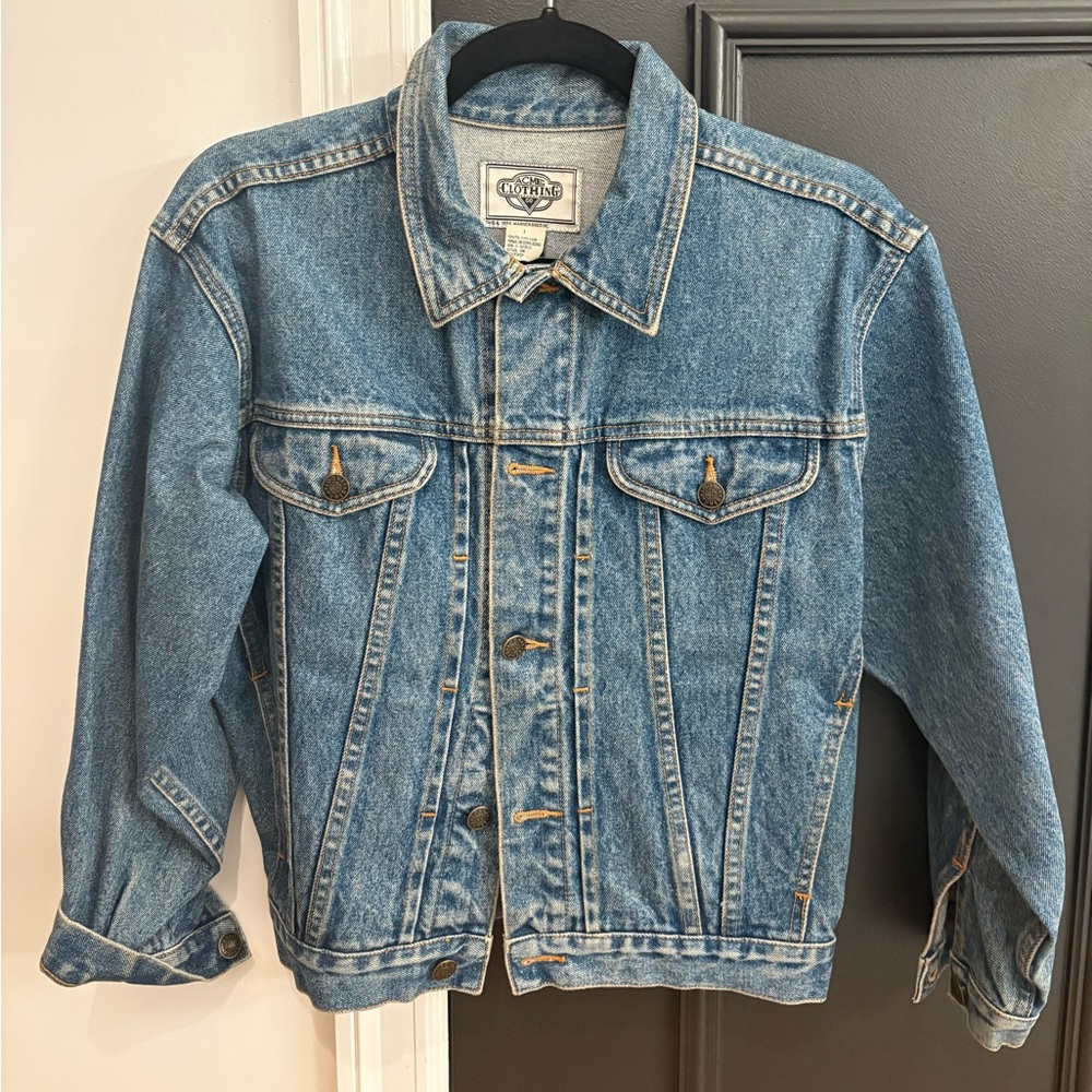 Vintage Looney Tunes Embroidered Denim Jacket sz XS - Picture 2 of 4